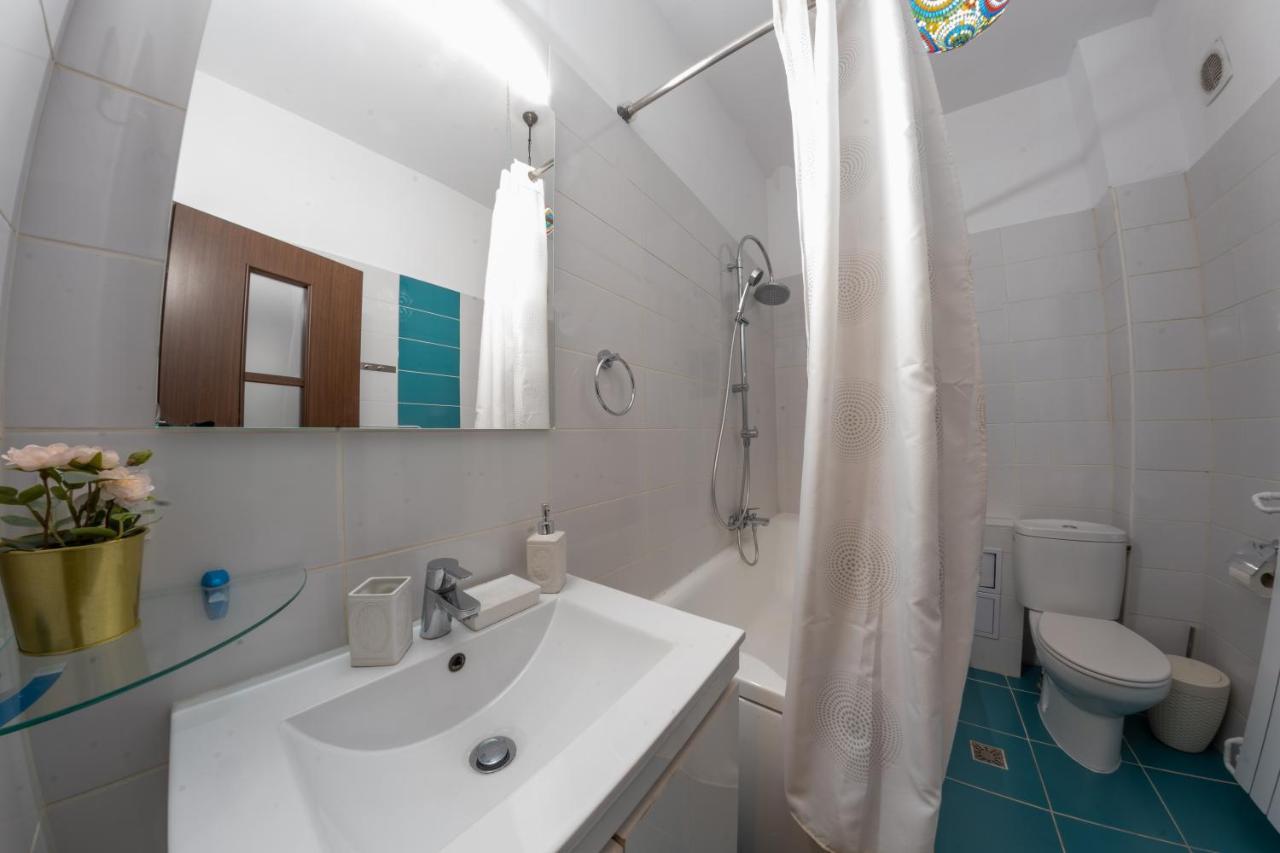 Nottara Theatre Spacious 85Sqm 1Br Ap With Self Check In Bukarest Exterior foto